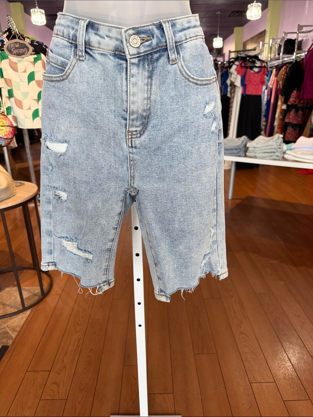 white birch Light Wash Distressed Denim Jean Shorts